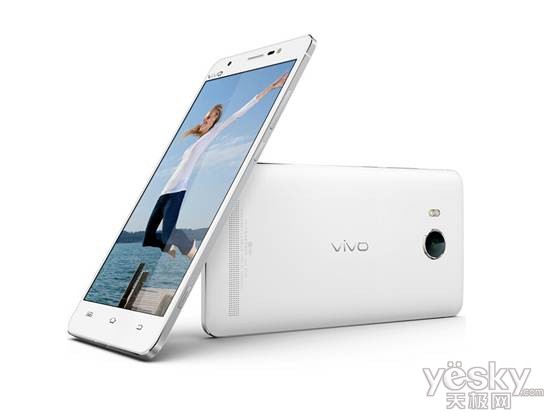 vivo双子星Xshot & Xplay3S亮相2015MWC 通讯技术的影像与影音双突破